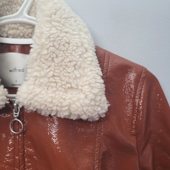 Aritzia Wilfred Tempest Vinyl Sherpa Aviator Jacket - Picture 8 of 14